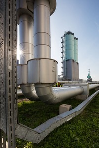 Sonnenstrahlen am Trianel Kohlekraftwerk Lünen zu Beginn der Fotoführung (c) Wilfried Wirth