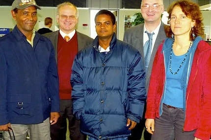 Yoe J. Arregoces Ustate, Dr. Jürgen Bewerunge, Wilman P. Arregoces, Elmar Thyen und Ulricke Bicke